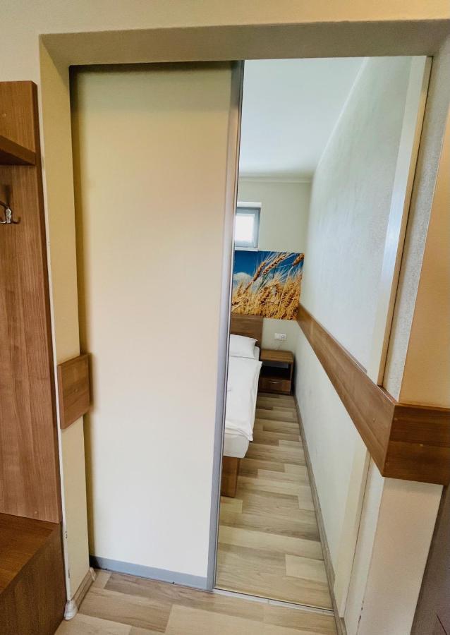 Apartmany Vera เบเชนยอวา ภายนอก รูปภาพ