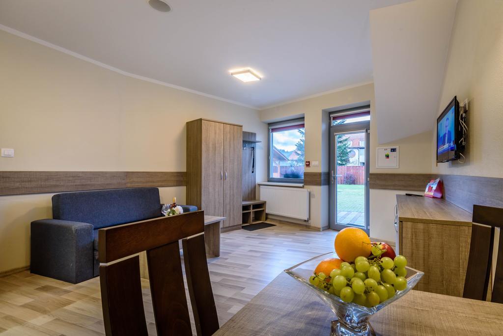 Apartmany Vera เบเชนยอวา ภายนอก รูปภาพ